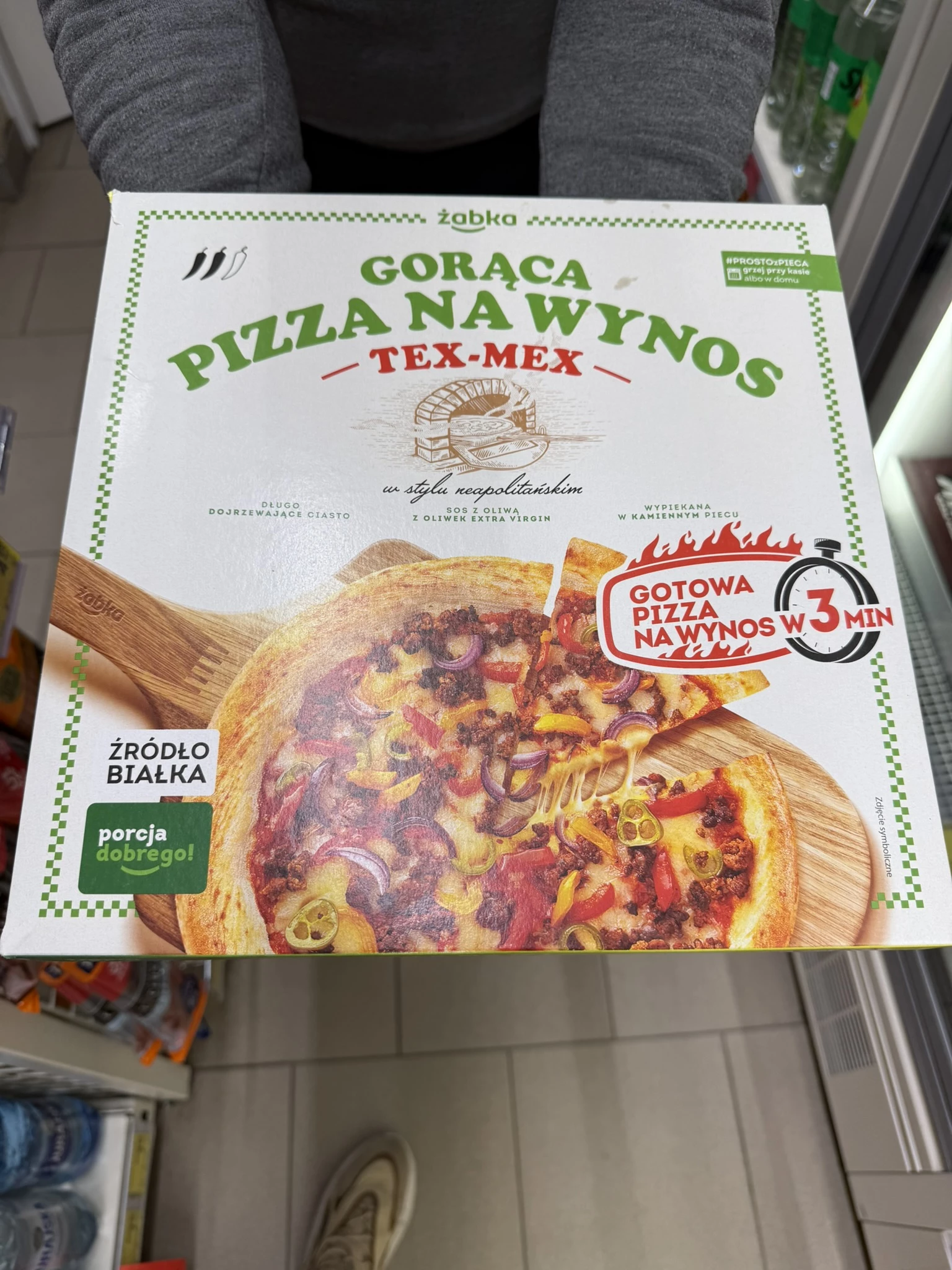 Żabka Gorąca Pizza na Wynos Tex-Mex | 492g