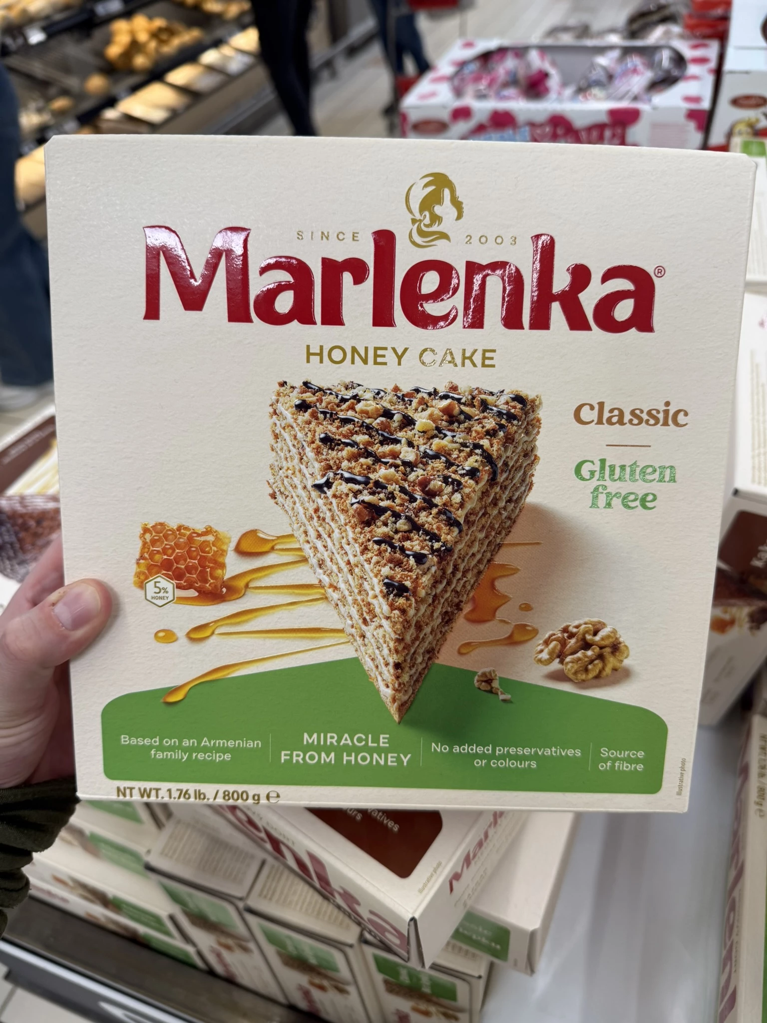 Bezglutenowy tort miodowy Marlenka z orzechami włoskimi  / Gluten Free Honey Cake Marlenka with Walnuts | 800g