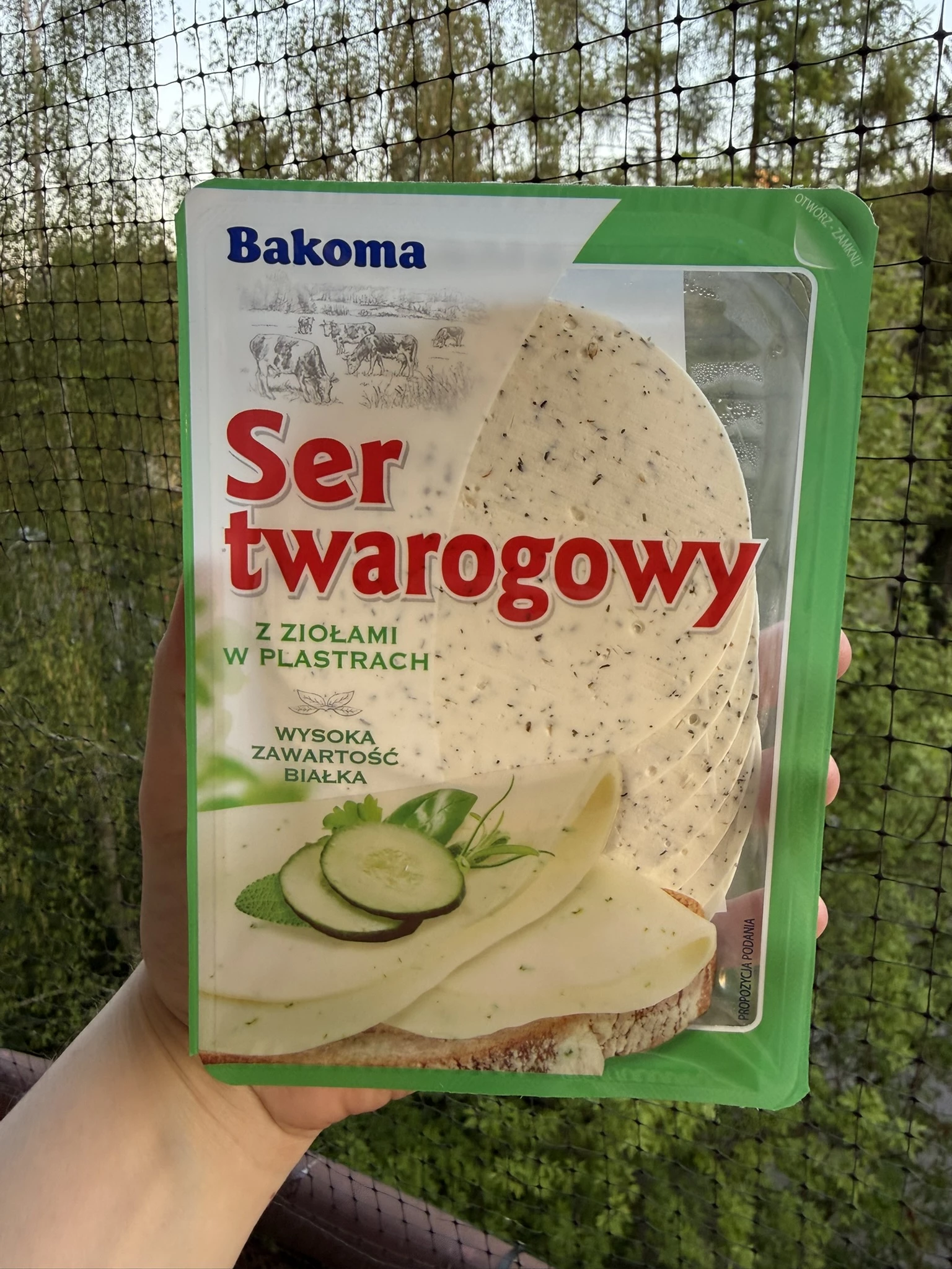 Bakoma Ser twarogowy w plastrach z ziołami | 150g