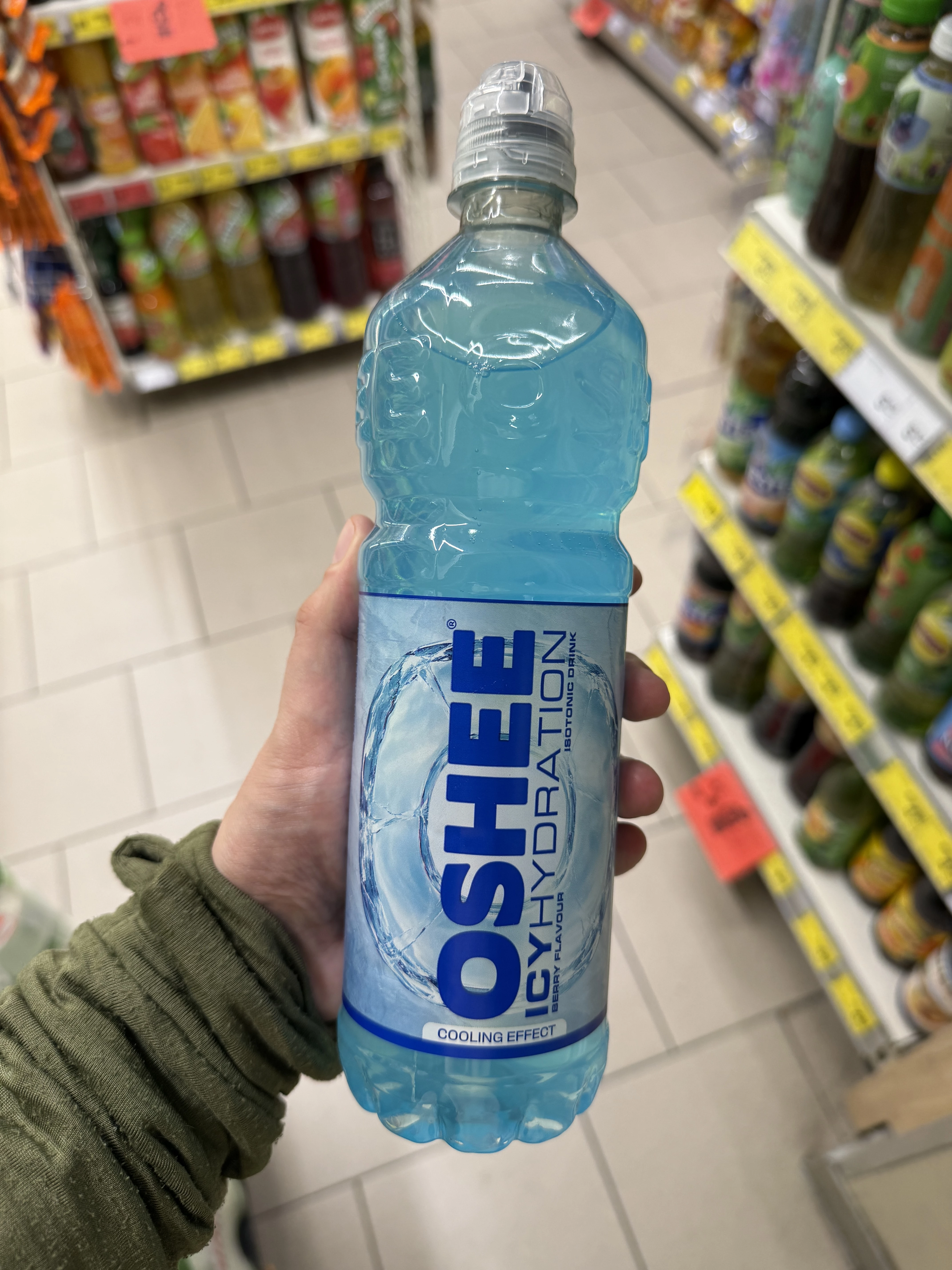 OSHEE Icy Hydration o smaku jagodowym | 750ml