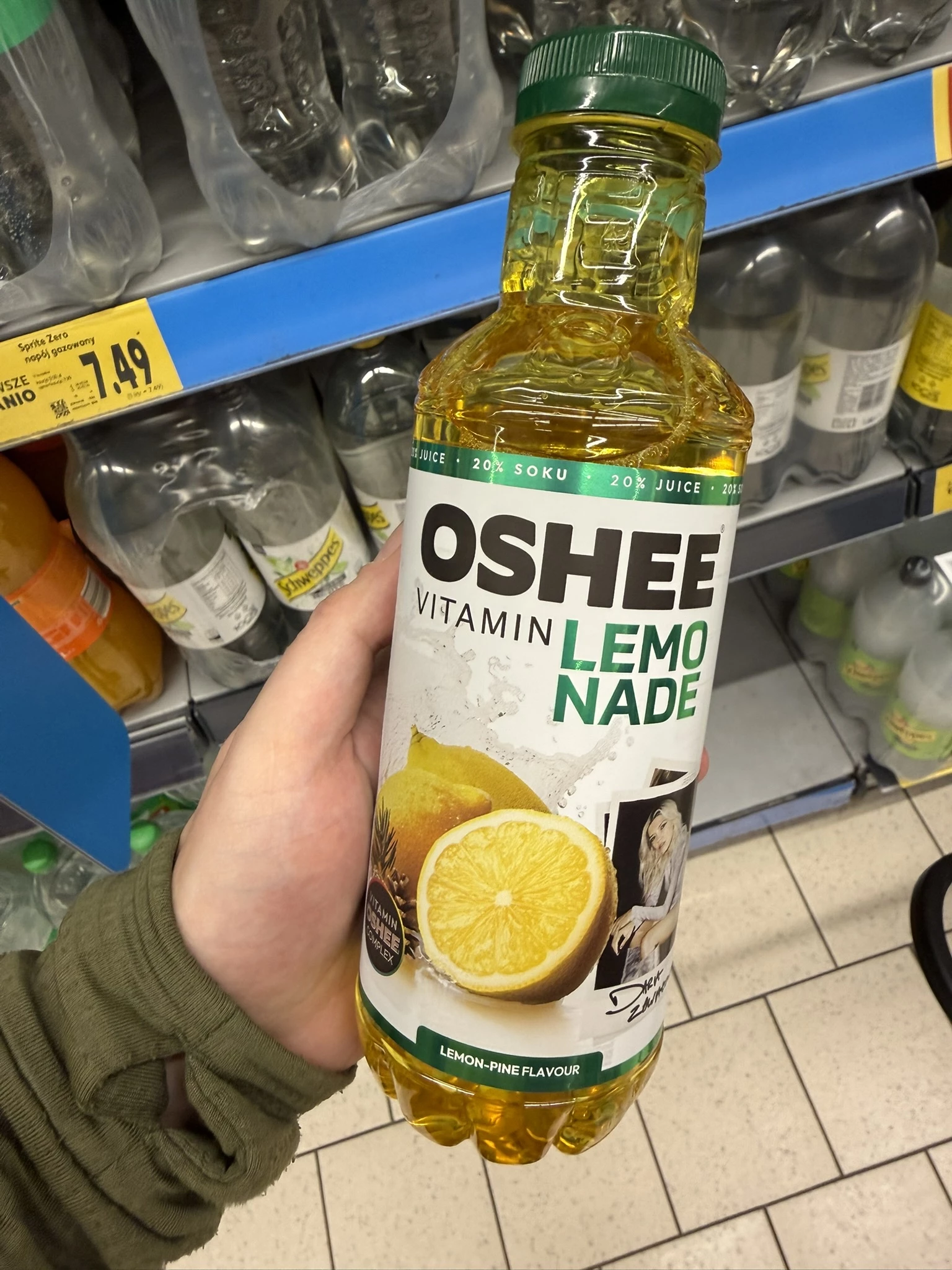 OSHEE Vitamin Lemonade cytryna-sosna | 555ml