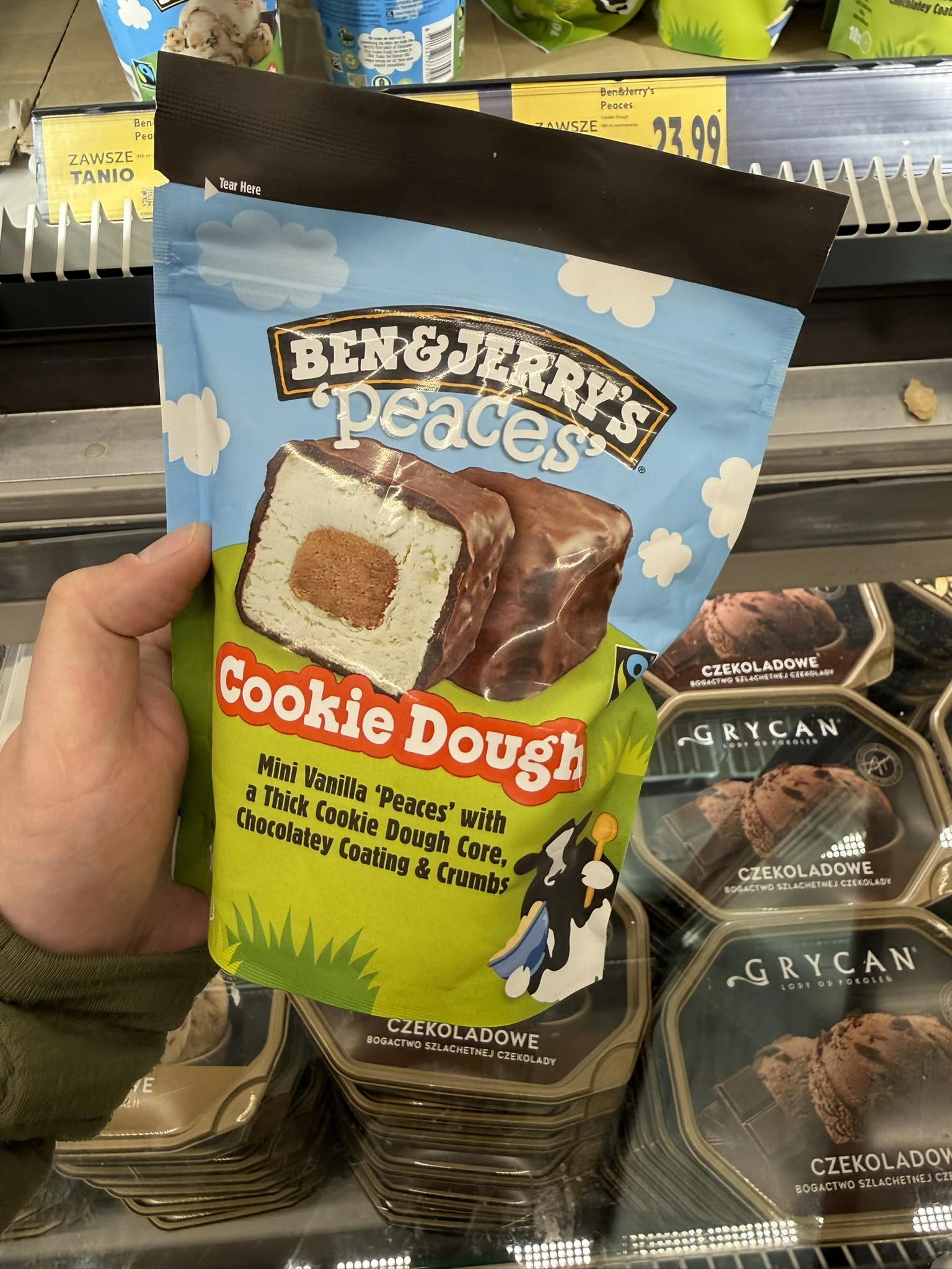 Ben & Jerry’s 'Peaces’ Cookie Dough | 160ml / 150g
