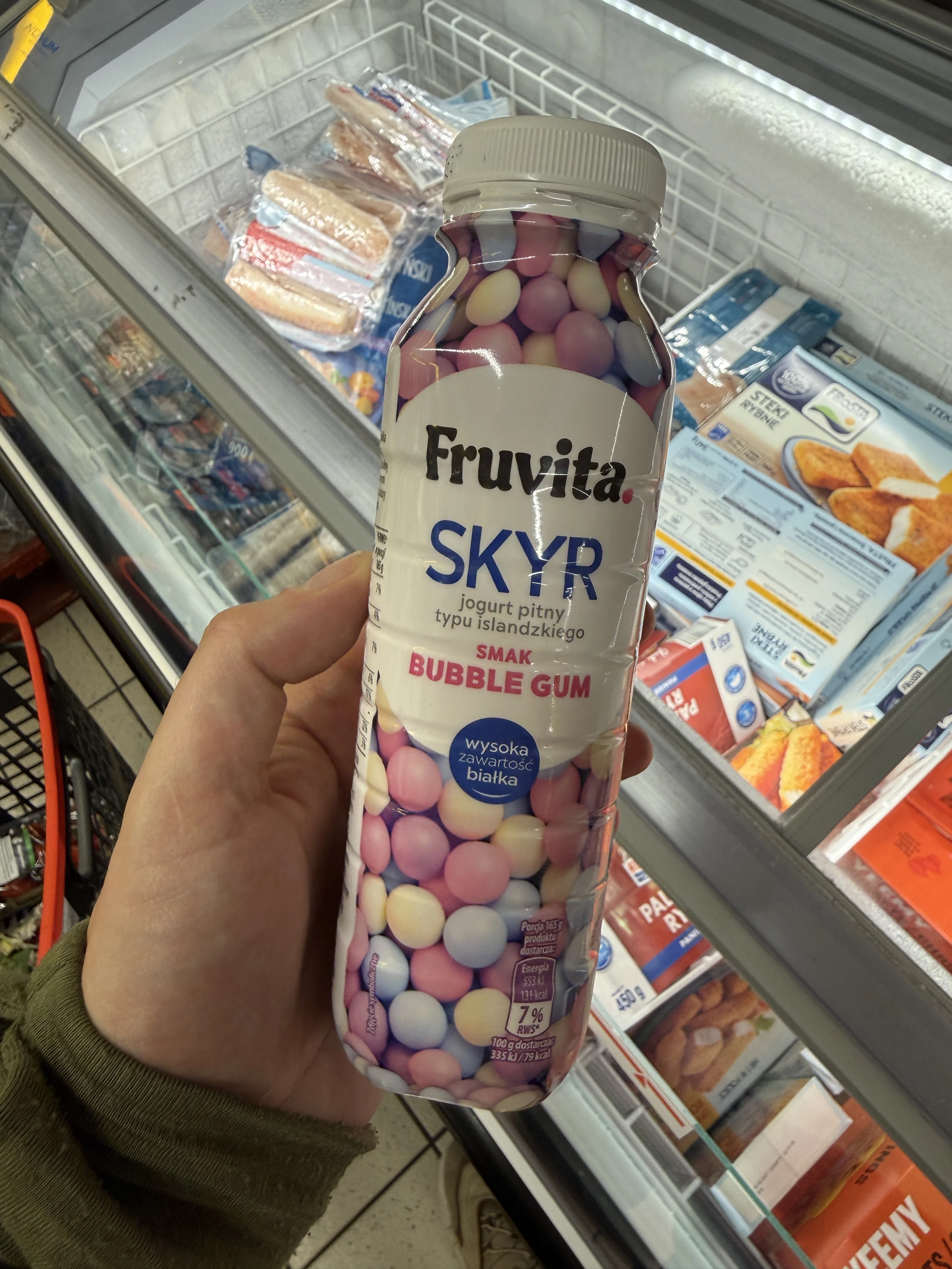Fruvita Skyr jogurt pitny typu islandzkiego smak Bubble Gum | 330g