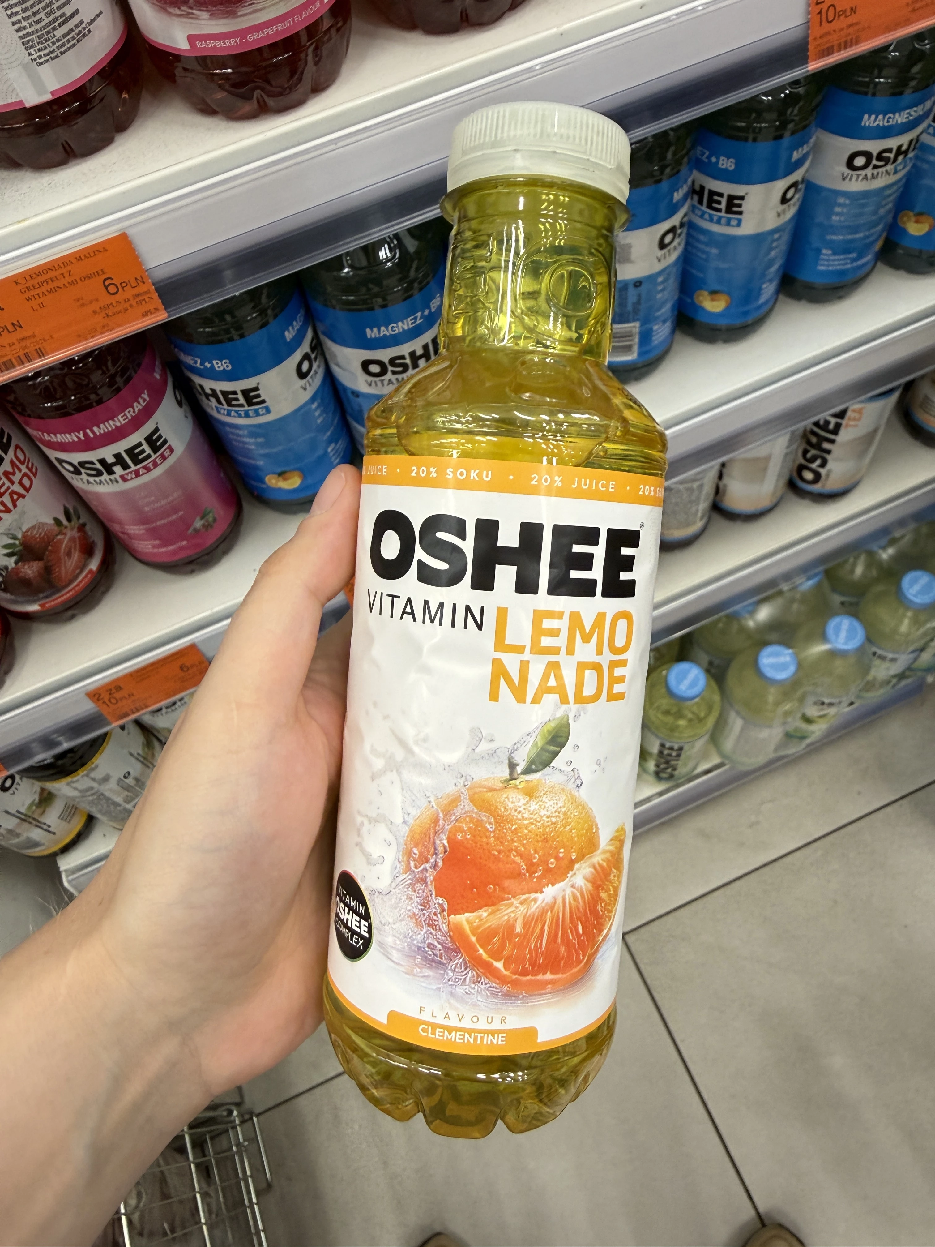 OSHEE Vitamin Lemonade Klementynka | 555ml