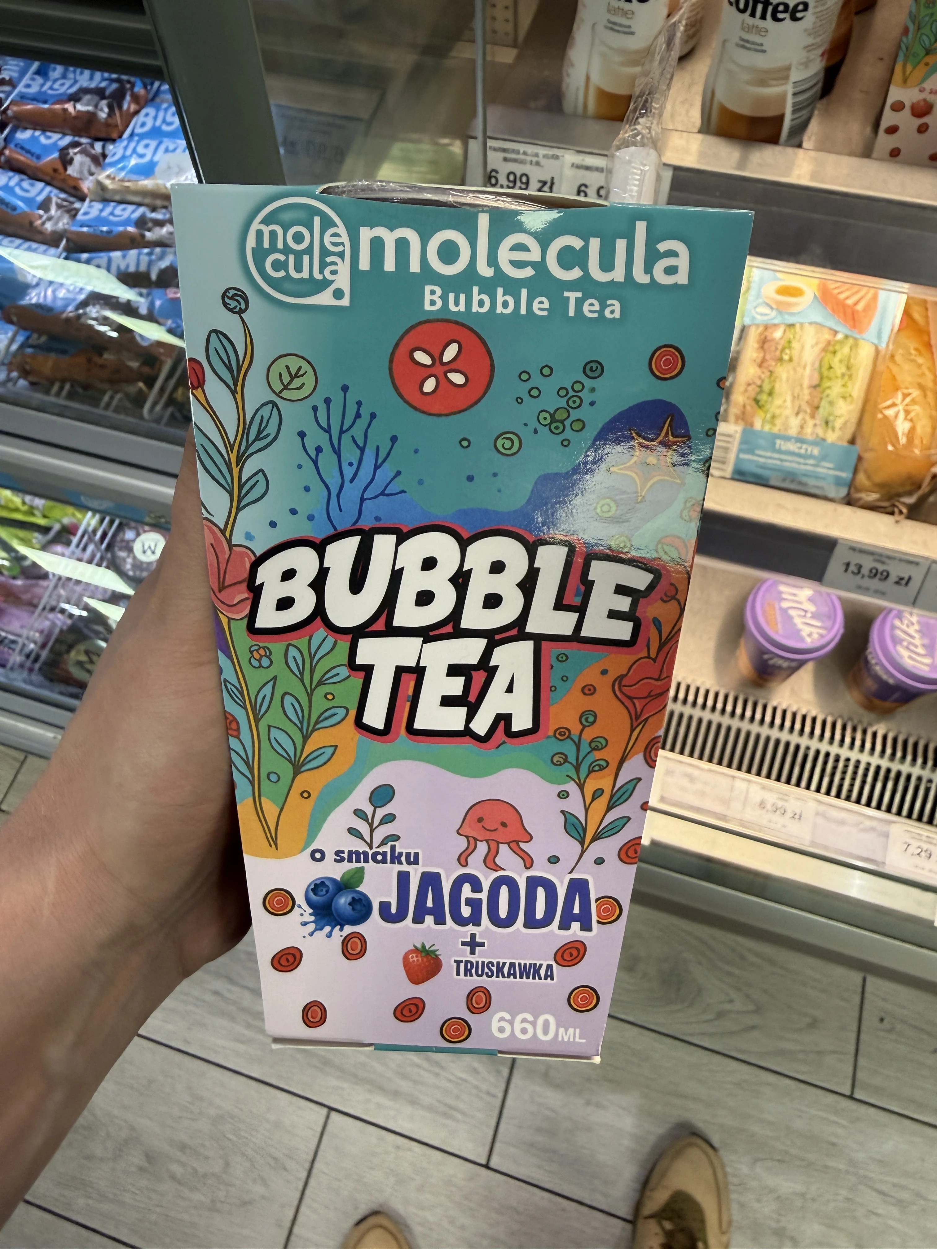Molecula Bubble Tea o smaku Jagoda + Truskawka | 600ml