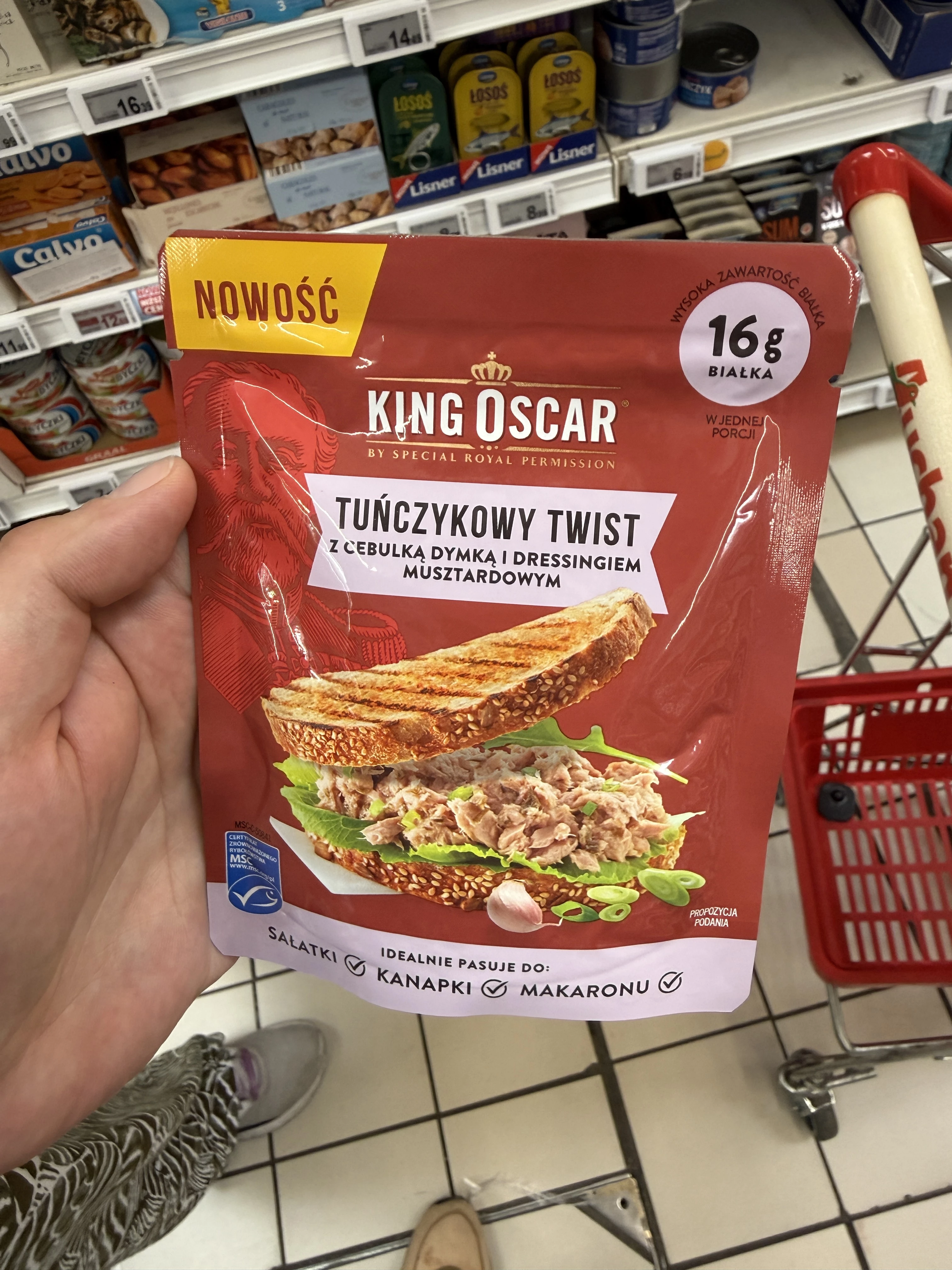 King Oscar Tuńczykowy Twist z cebulką dymką i dressingiem musztardowym | 85g