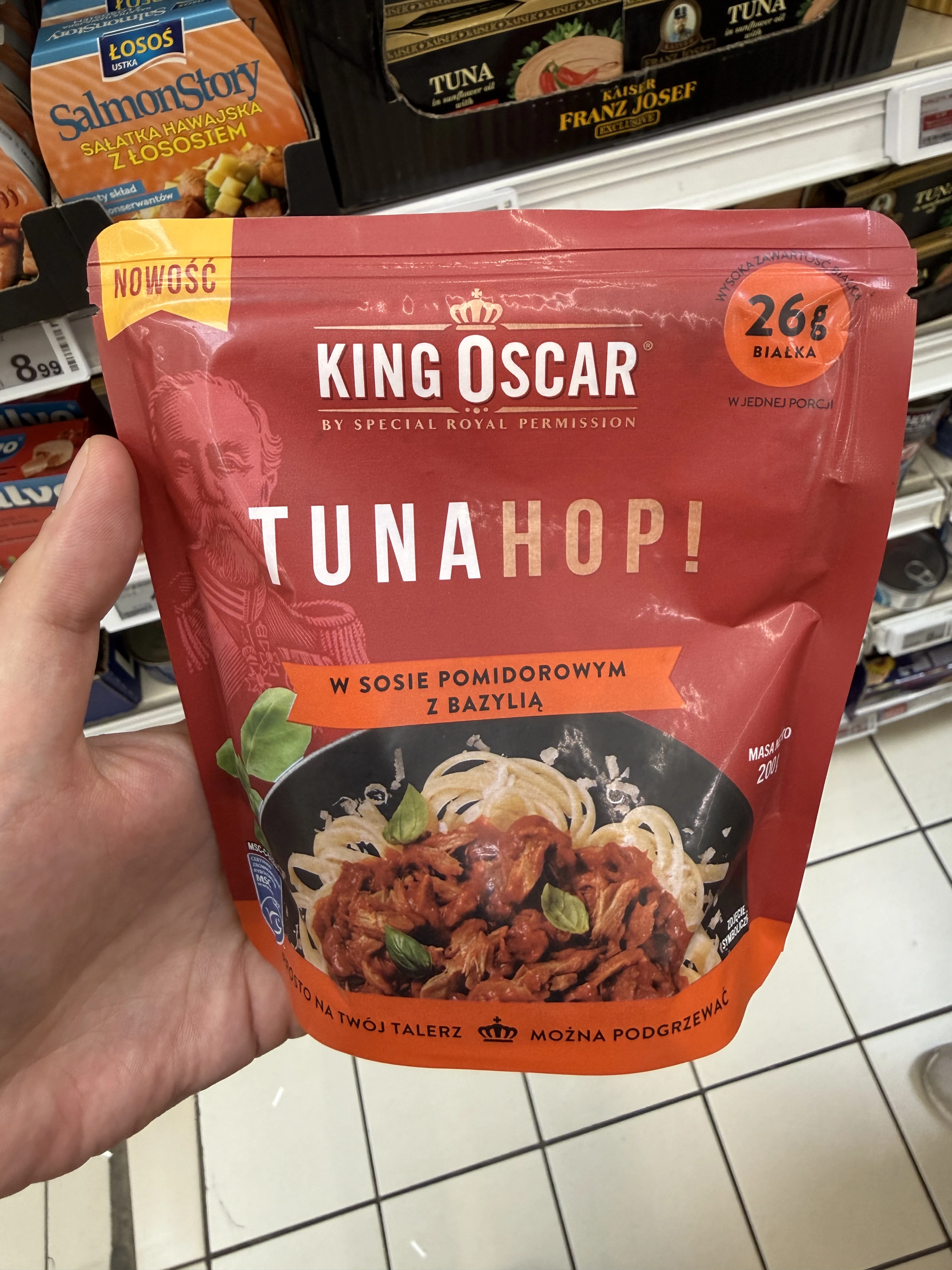 King Oscar Tuna Hop w sosie pomidorowym z bazylią | 200g