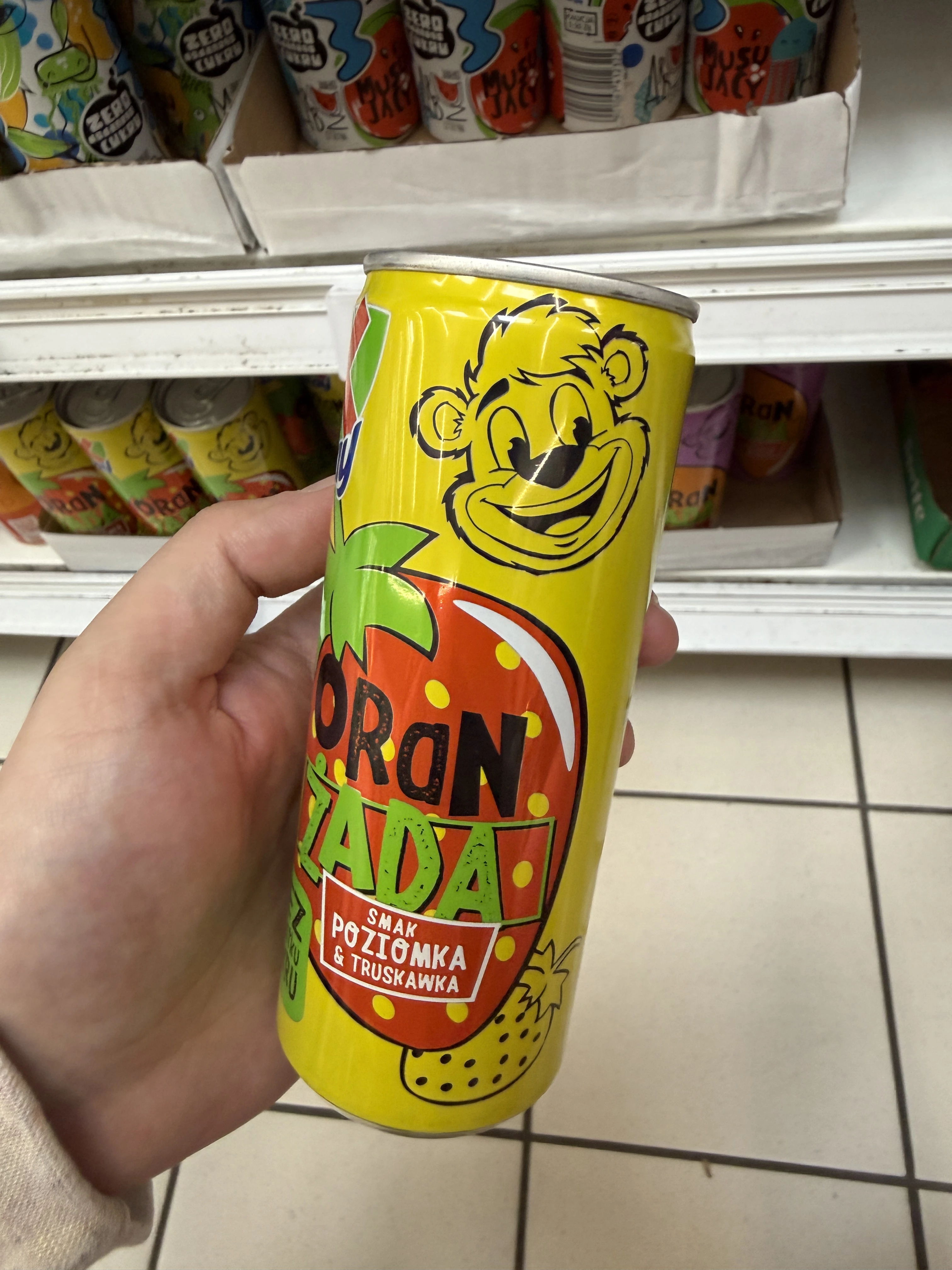 Kubuś Play Oranżada Poziomka Truskawka | 250ml