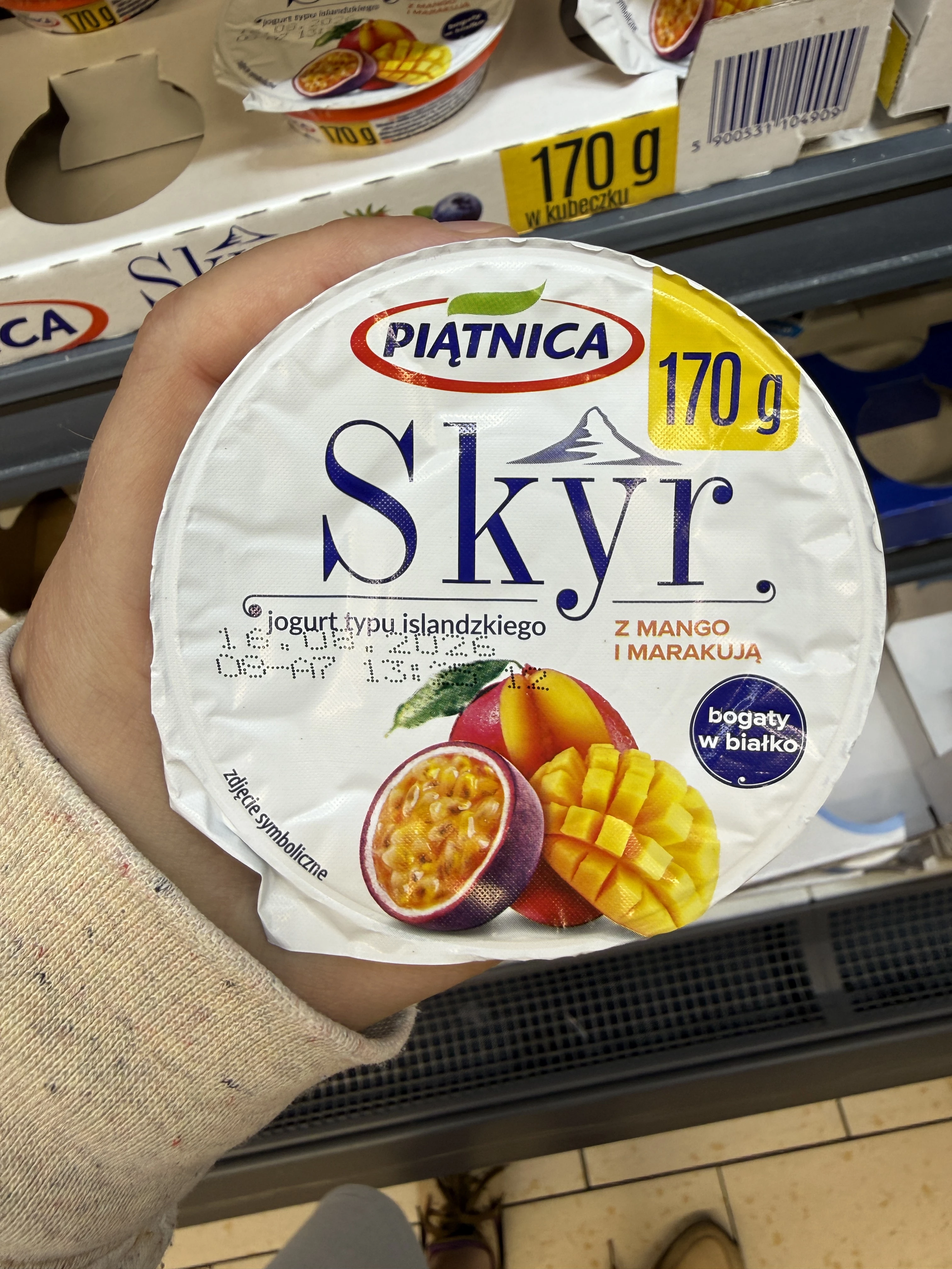 Piątnica Skyr z mango i marakują | 170g