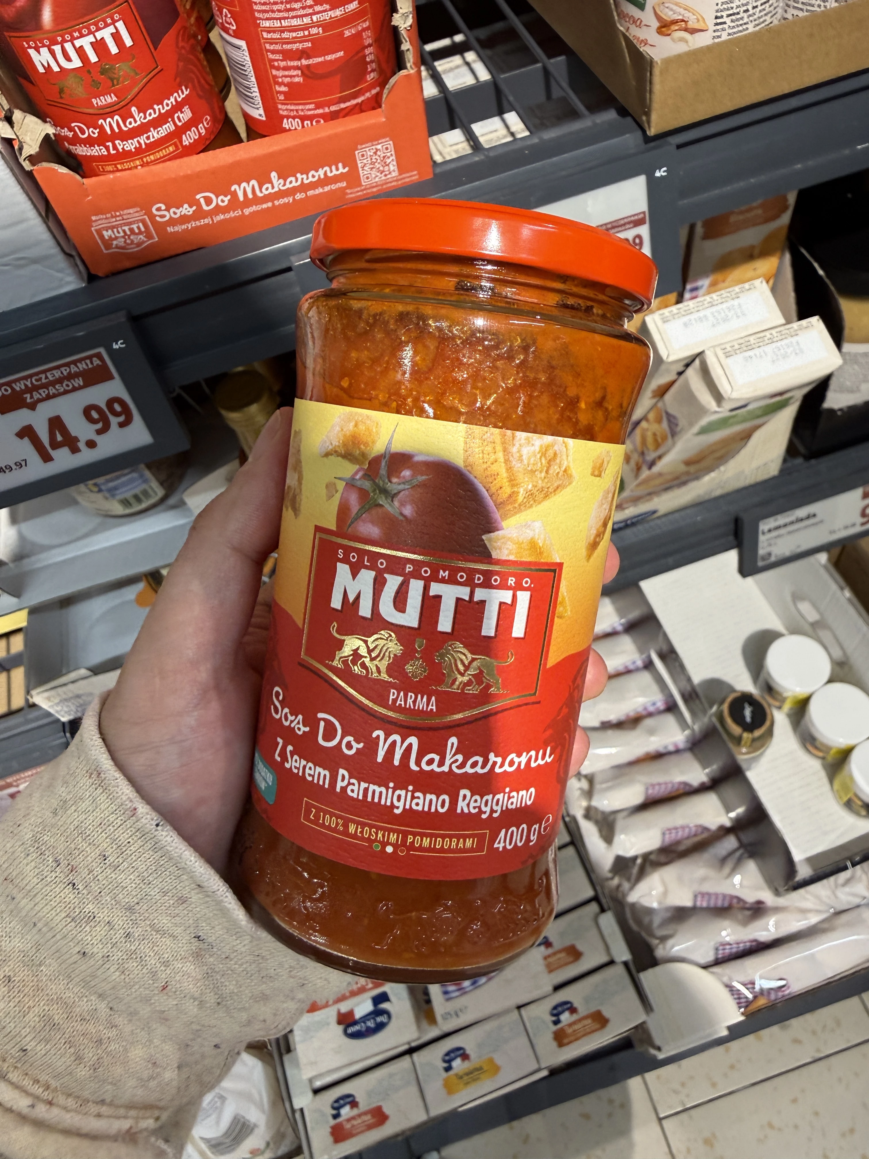 Mutti Sos pomidorowy z serem Parmigiano Reggiano 400g