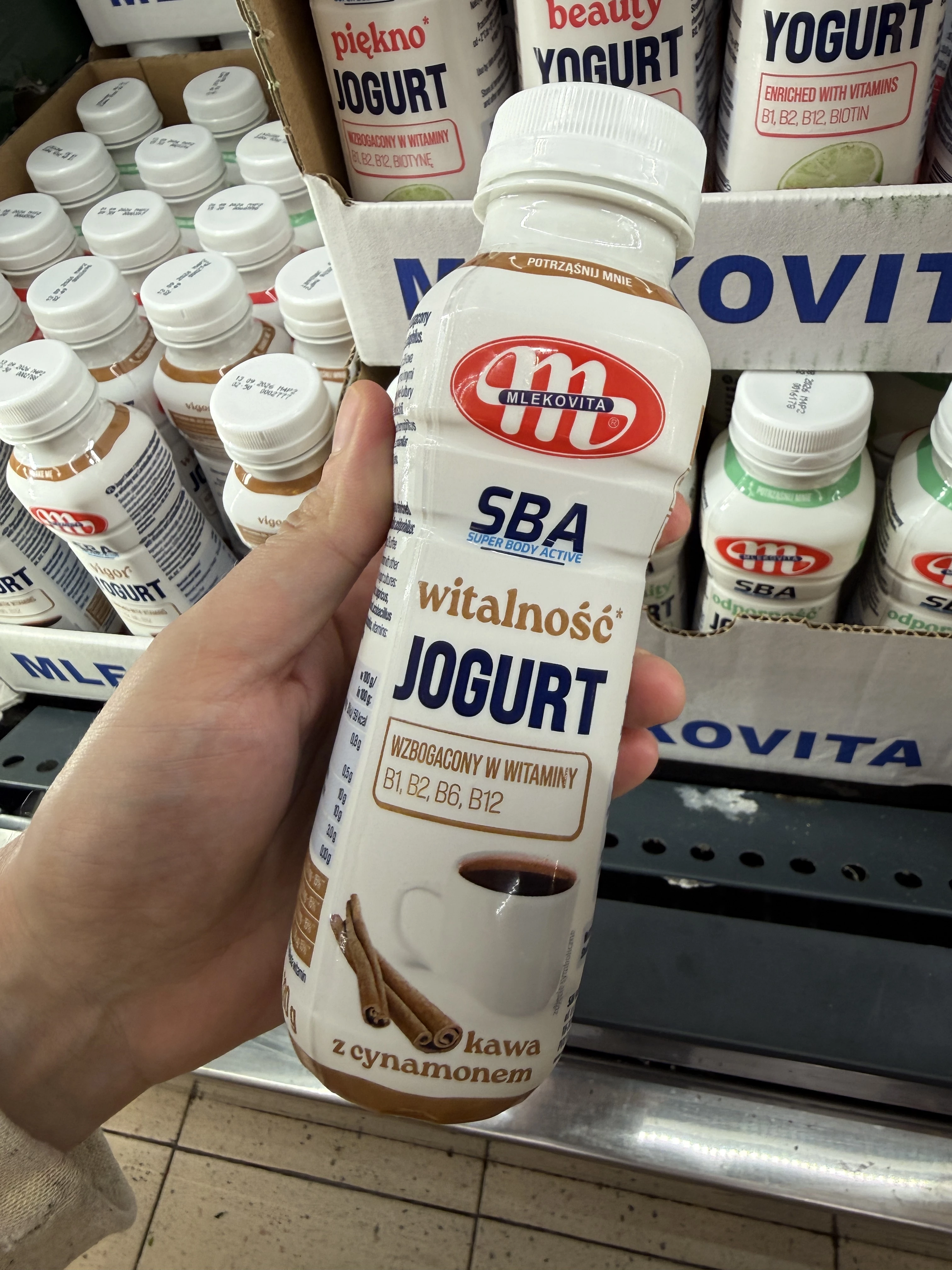 Jogurt pitny SBA witalność kawa z cynamonem Mlekovita |  330g