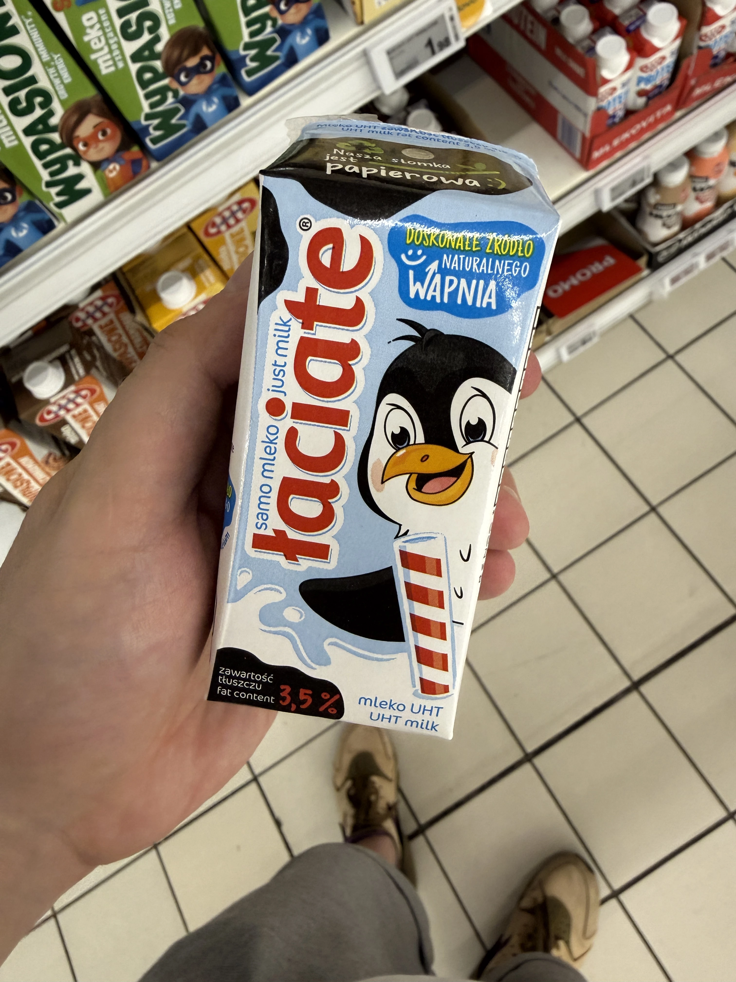 Łaciate Mleko UHT 3,5% Pingwin | 200ml