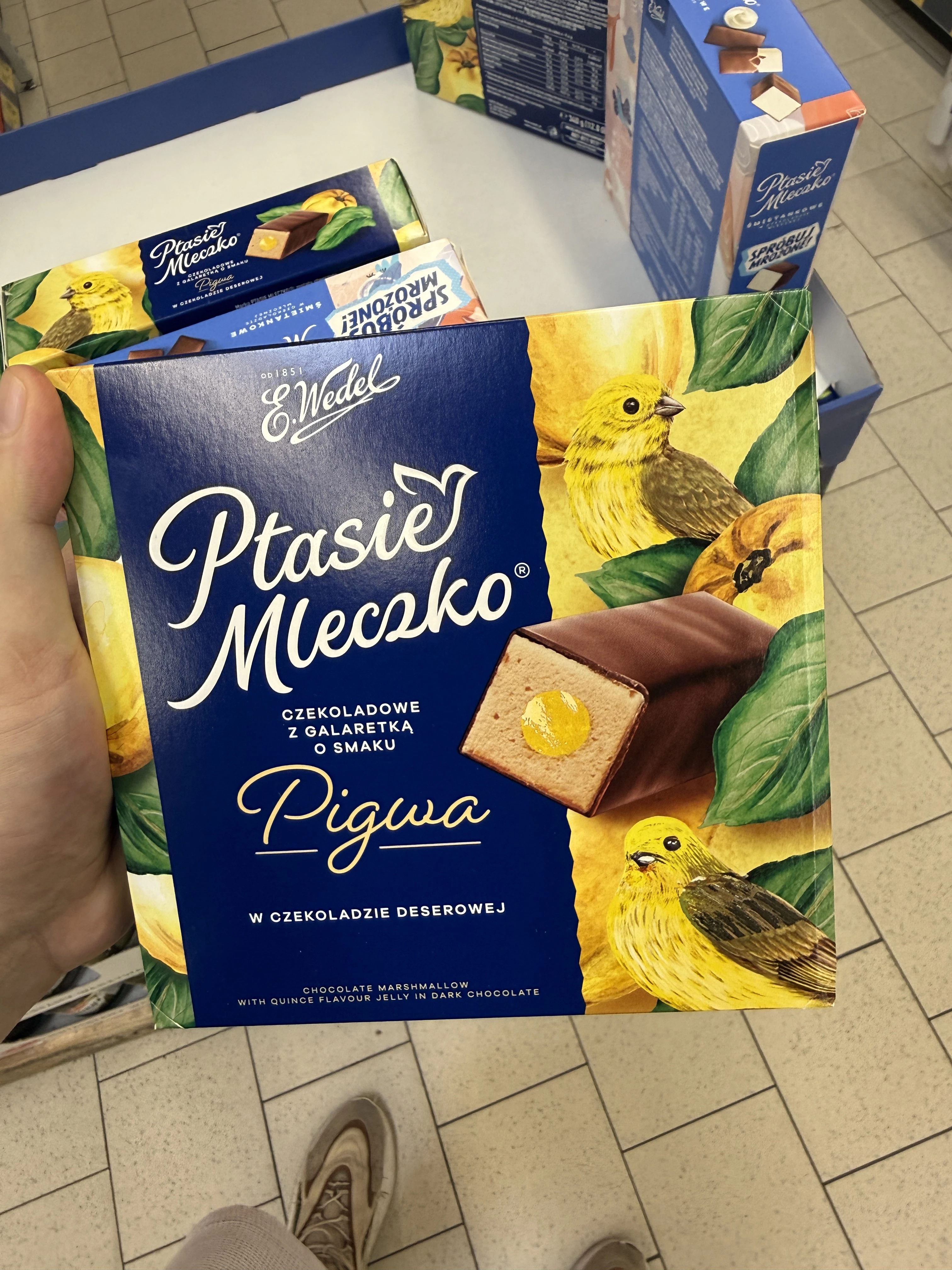 E. Wedel Ptasie Mleczko czekoladowe z galaretką o smaku pigwa w czekoladzie deserowej | 340g
