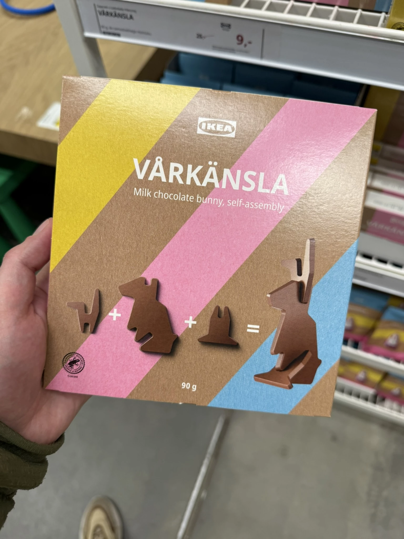 IKEA VÅRKÄNSLA – Zajączek z czekolady mlecznej, do samodzielnego montażu | 90 g