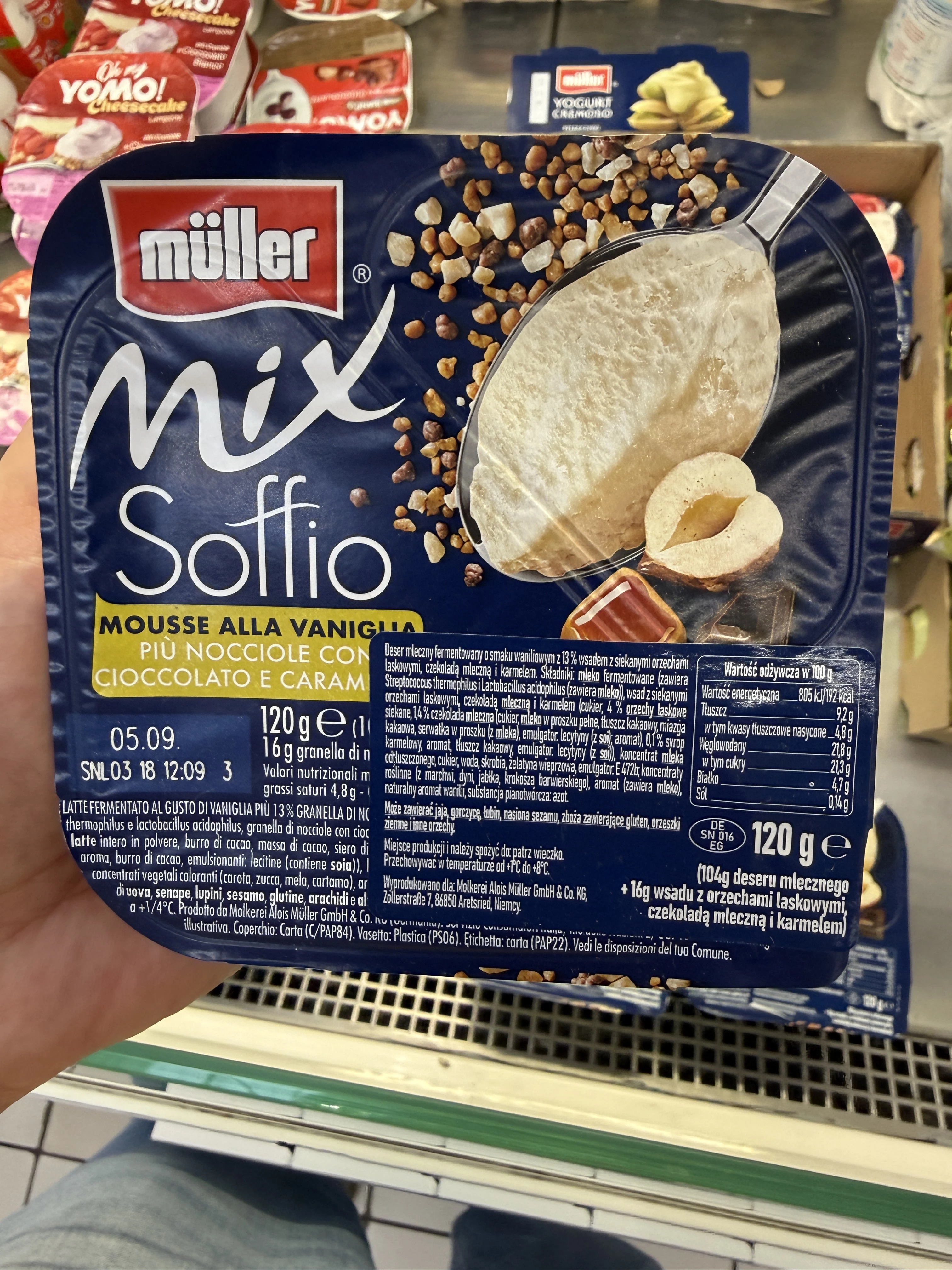 Müller Mix Soffio Mousse alla Vaniglia Più Nocciole con Cioccolato e Caramello | 120g