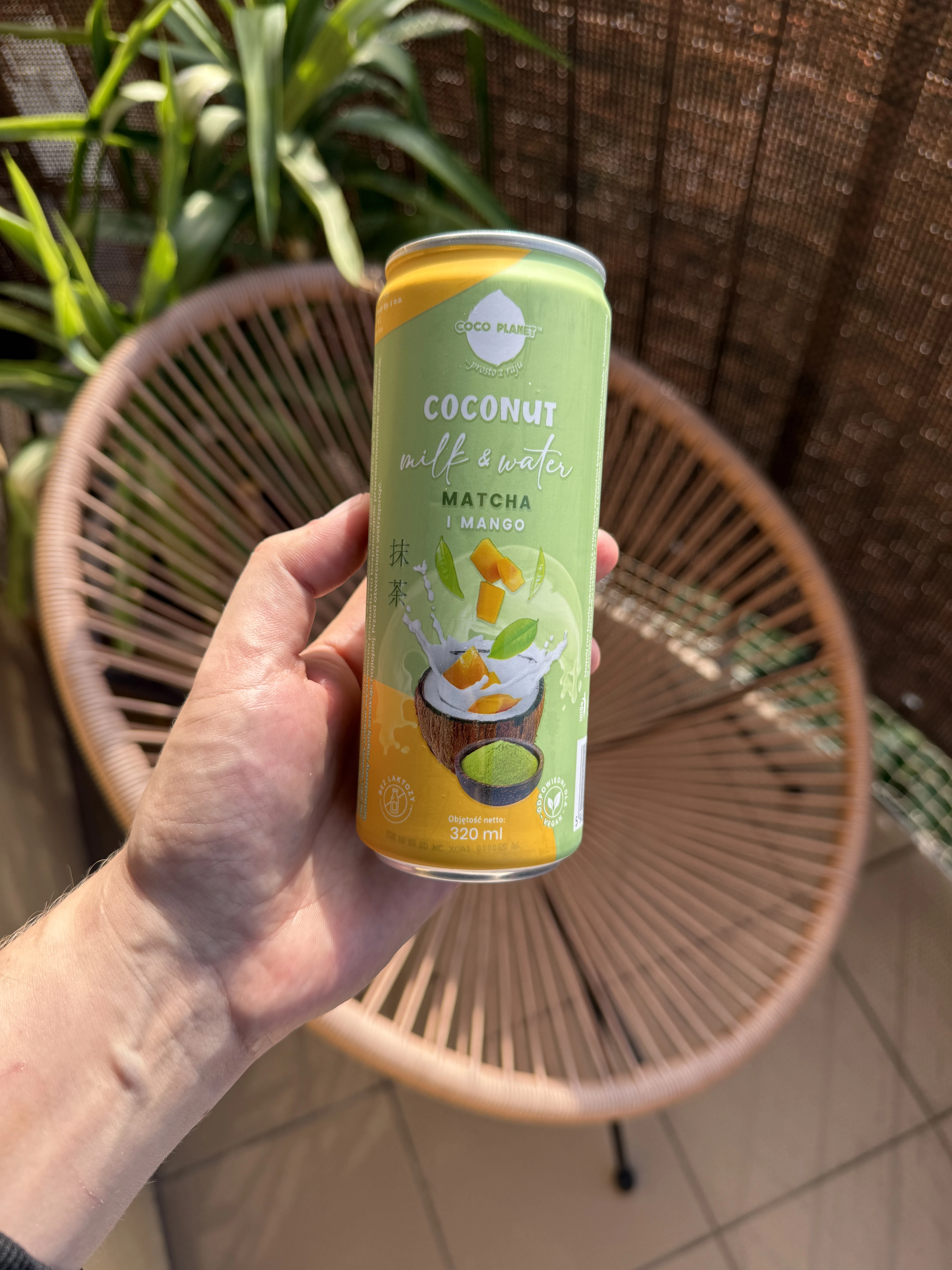 Coco Planet Coconut milk & water Matcha i Mango | 320ml