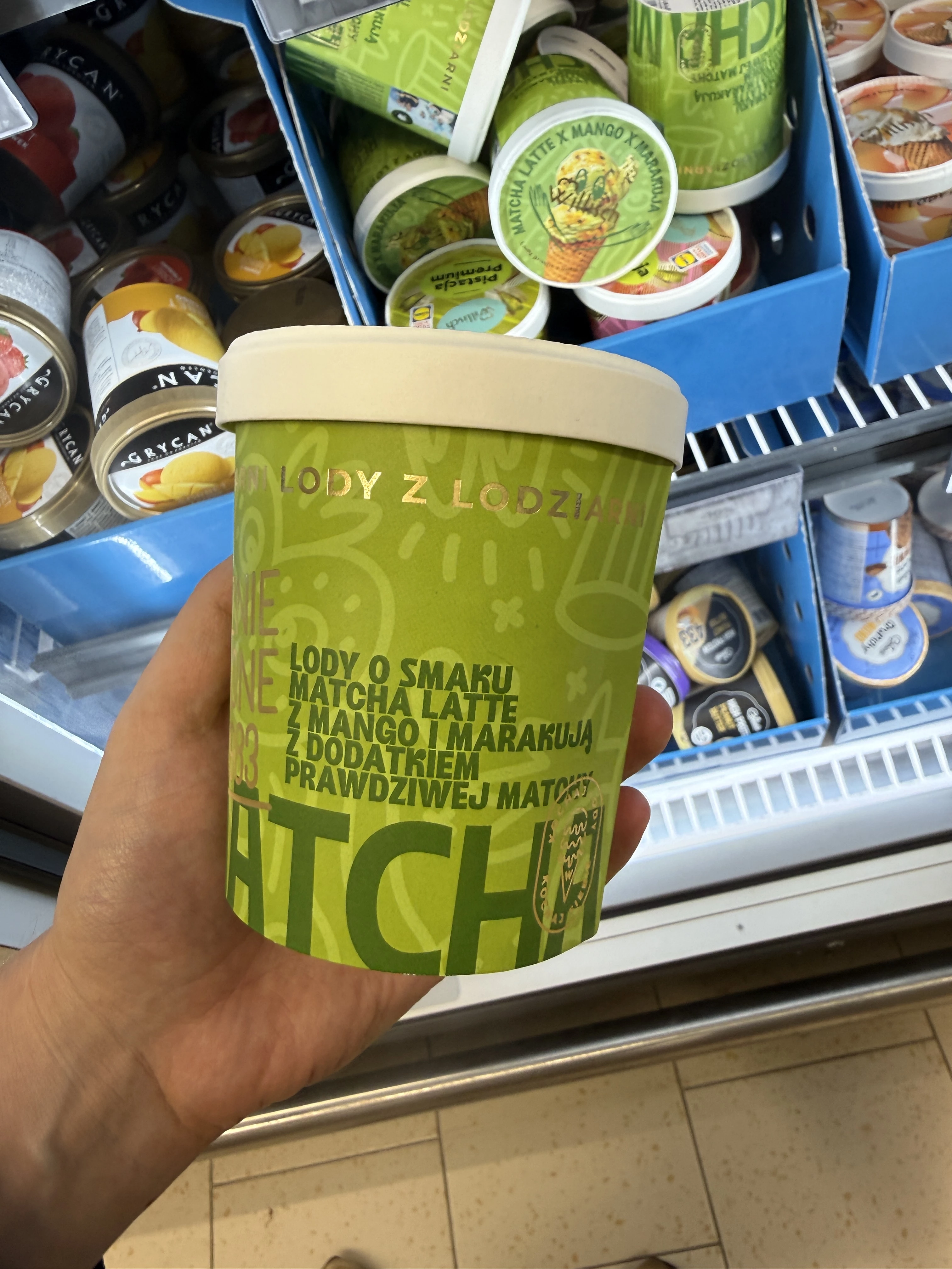 Willisch Lody Matcha Latte x Mango x Marakuja | 400g / 465ml